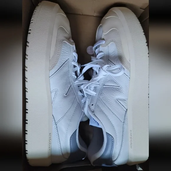 Brand New Balance CT302 Men Casual Lifestyle Shoe White Trainer Sneaker size 10 - Picture 5 of 7
